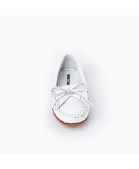 Minnetonka Women's Kilty Leather Moccasins