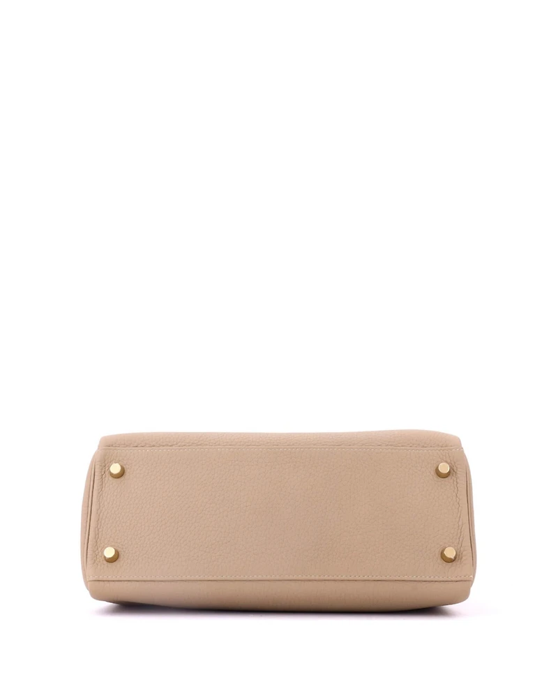 Pre-Owned HERMES Kelly 28 Handbag Light Clemence with Gold Hardware