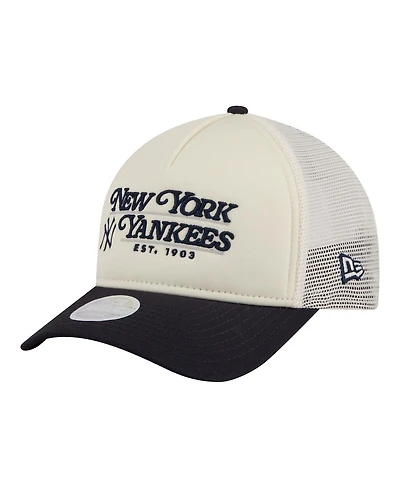 New Era Women's Light Beige/Navy New York Yankees Retro 9FORTY M-Crown A-Frame Trucker Adjustable Hat