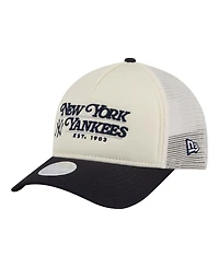 New Era Women's Light Beige/Navy New York Yankees Retro 9FORTY M-Crown A-Frame Trucker Adjustable Hat