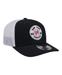 New Era Men's Navy New York Yankees Active 9SEVENTY Adjustable Trucker Hat