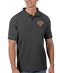 Antigua Men's New York Knicks Legacy Pique Polo Shirt