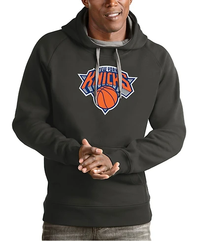 Antigua Men's Charcoal New York Knicks Team Logo Victory Pullover Hoodie
