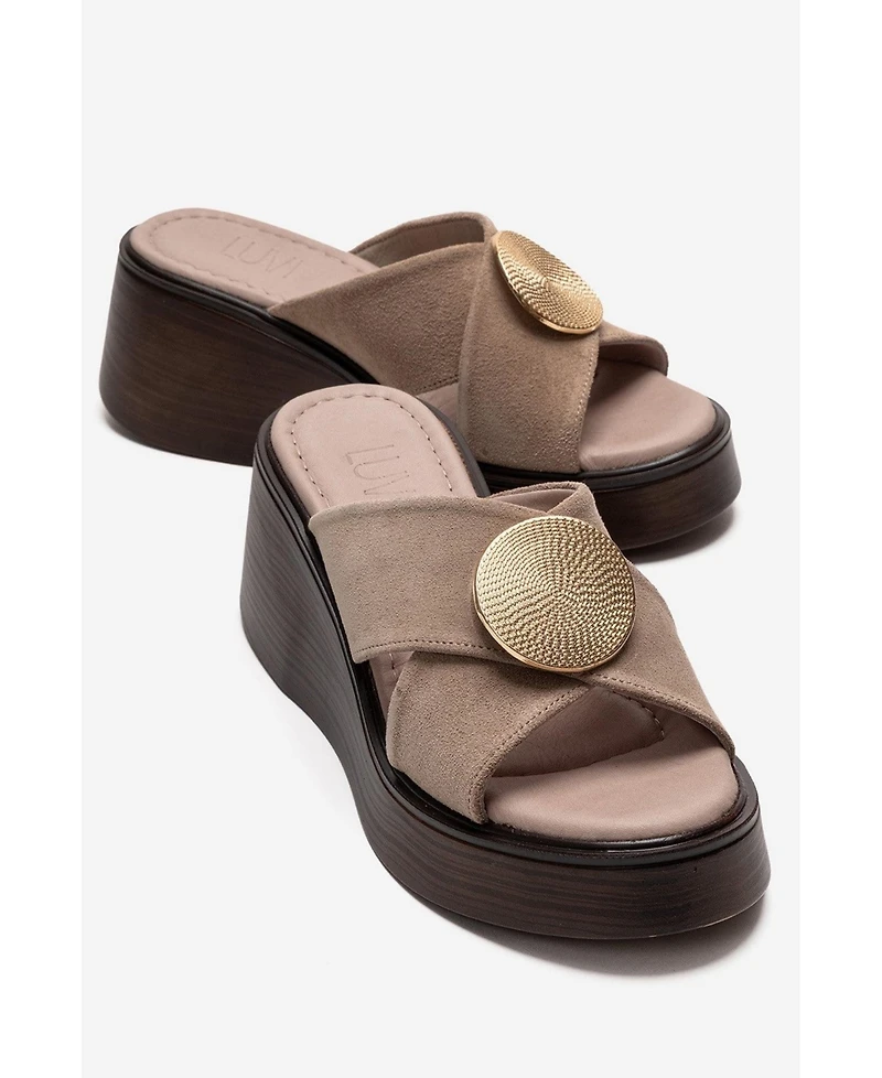 Forever & Always Shoes Women's Fianna Leather Cross Strap Platform Sandal