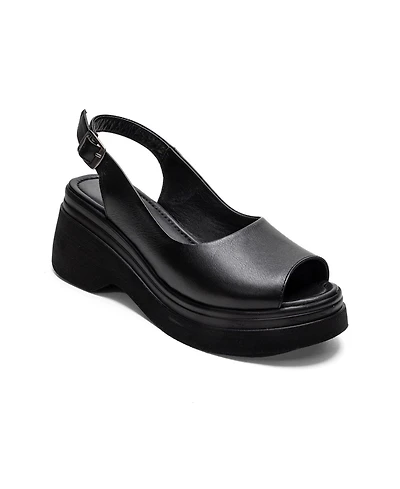 Forever & Always Shoes Women's Laure Leather Wedge Sandal