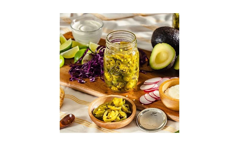 Ball Glass Mason Jars, Regular Mouth, Pint Size (16 oz), Pack of 4