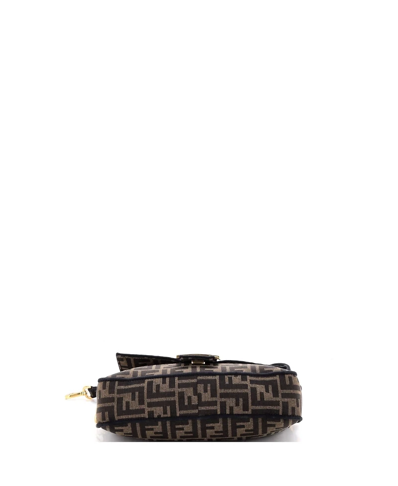 Pre-Owned Fendi Medium Baguette Nm Bag Zucca Canvas
