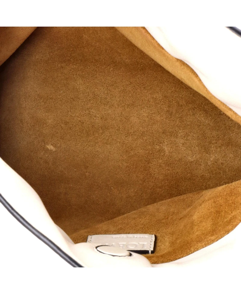 Pre-Owned Loewe Mini Flamenco Knot Clutch Leather