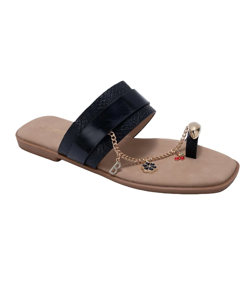 bebe Women s Thong Sandals with Charm Chain Detail Flat Slip-On Summer