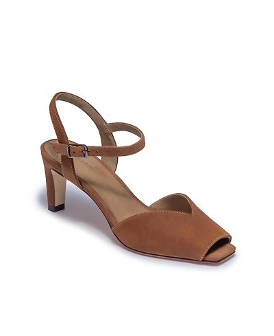 Bernardo Footwear Women's Hartley Mid Heel Sandal