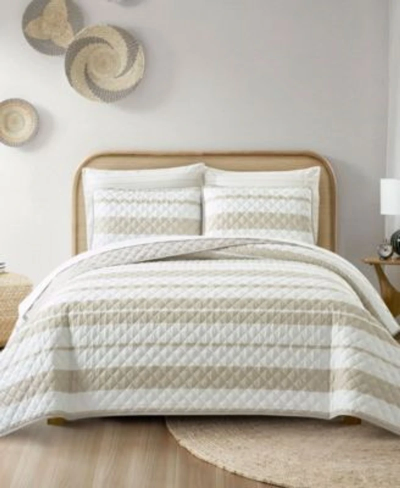 Stratford Park Lenardo Striped 7 Piece Quilt Sets