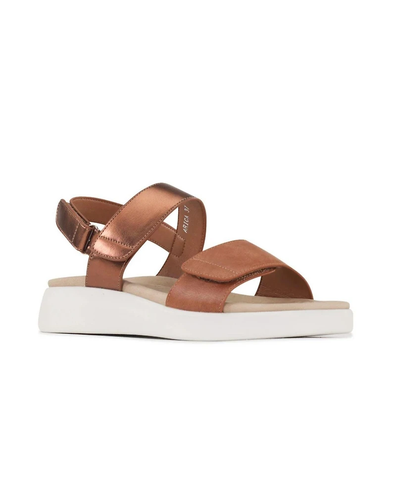Los Cabos Women's Arica Leather Slip-On Sandal