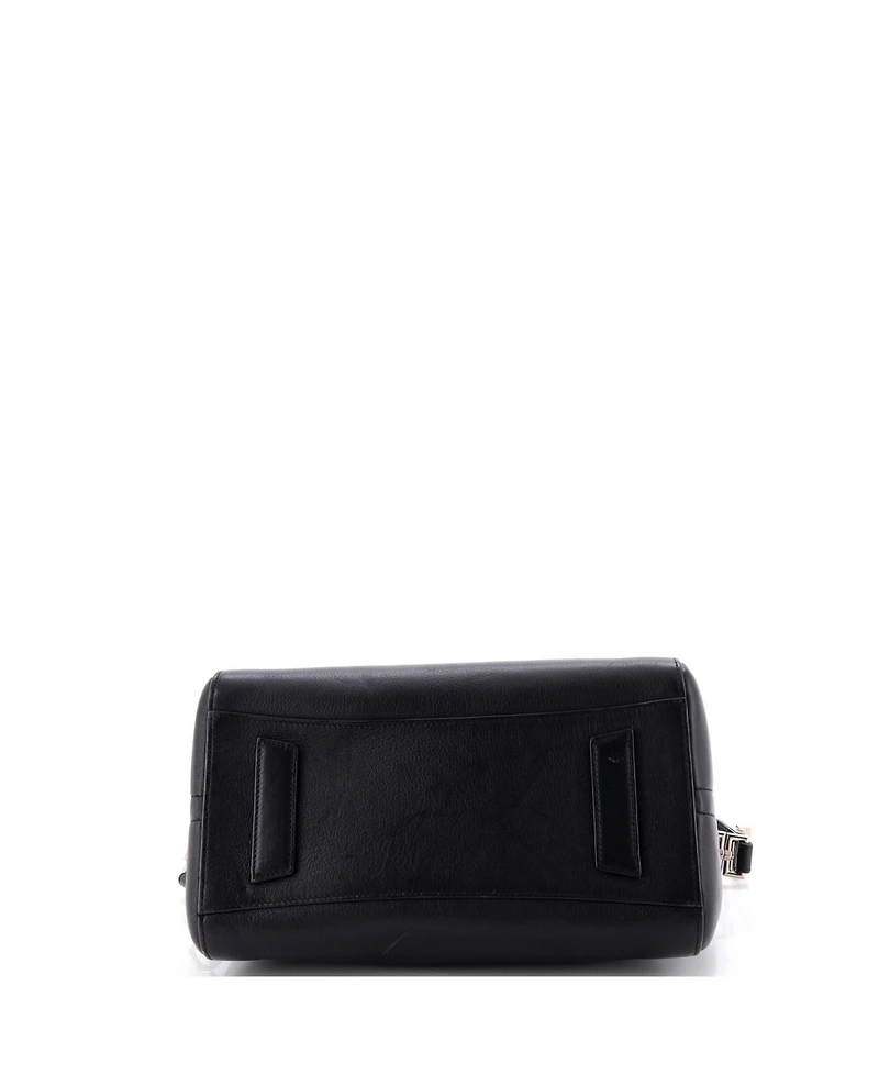 Pre-Owned Givenchy Small Antigona Bag Leather