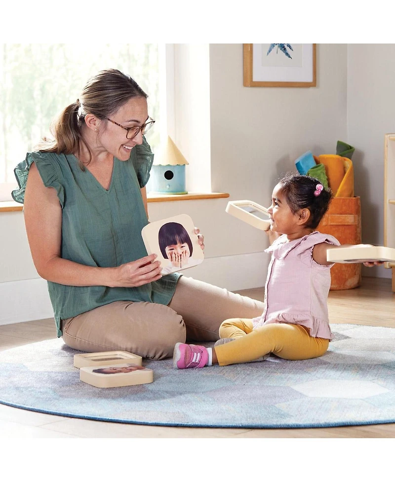 Kaplan Early Learning Mirror with Emotions Set