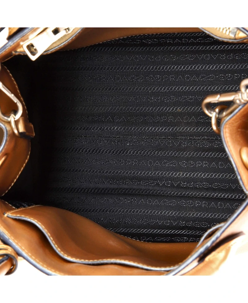 Pre-Owned Prada Small Monochrome Tote Saffiano with City Calf