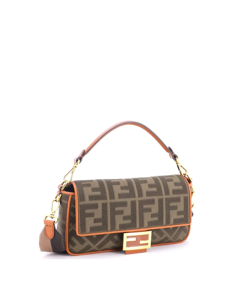 Pre-Owned Fendi Medium Baguette Nm Bag Zucca Embroidered Canvas