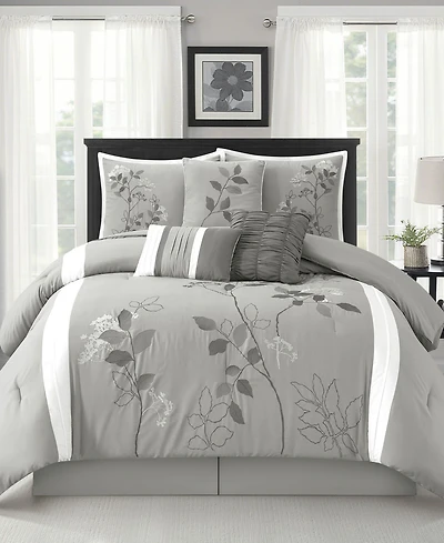 Stratford Park Lucy 7-Pc. Comforter Set, Queen