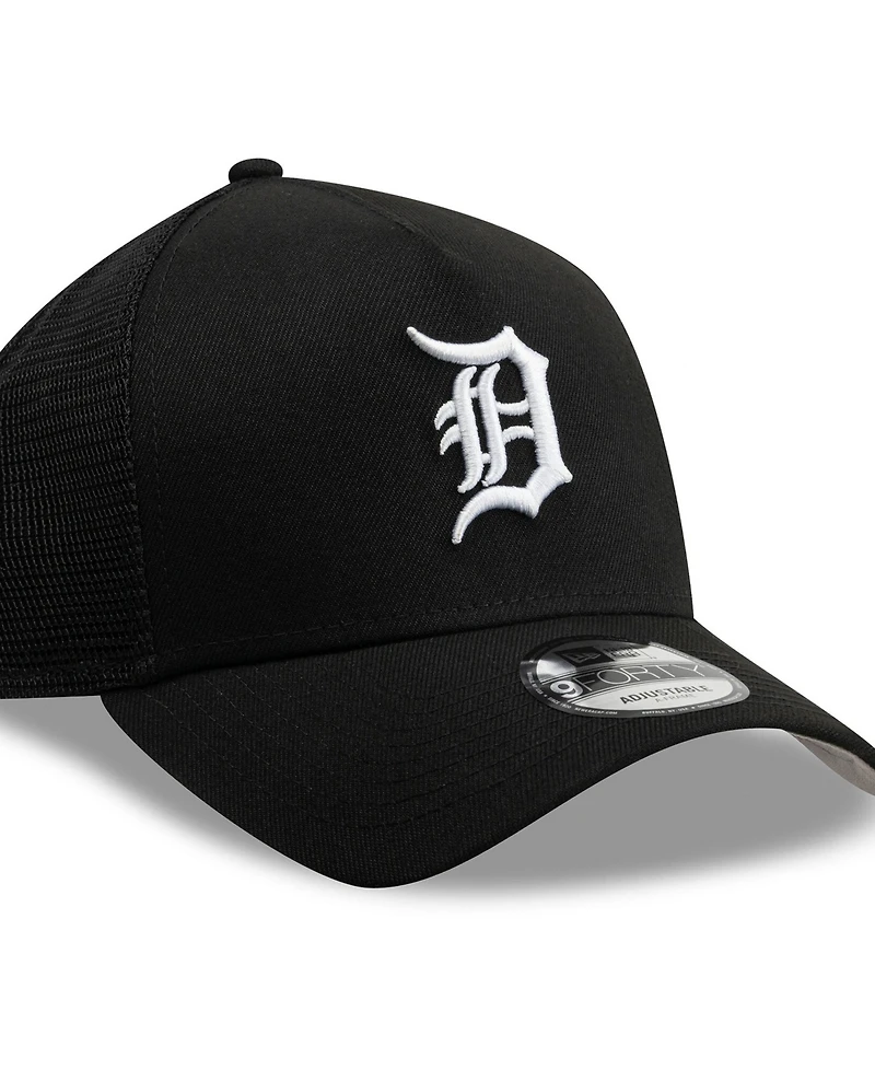 New Era Men's Black Detroit Tigers Side Script 9FORTY A-Frame Trucker Adjustable Hat