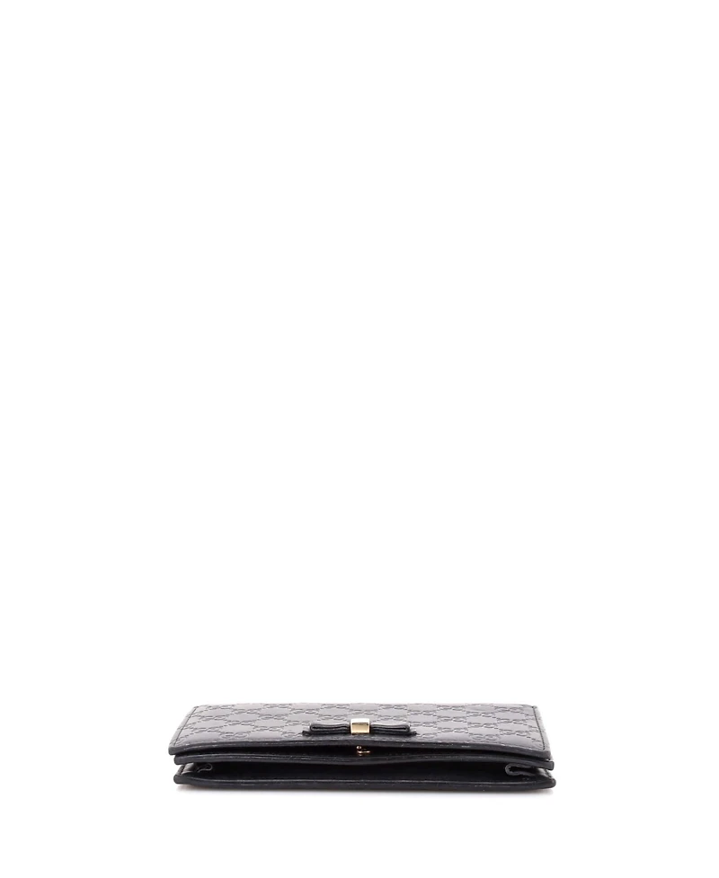 Pre-Owned Gucci Signature Wallet on Chain Guccissima Leather