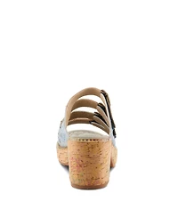 L'Artiste Women's Teetimer Platform Sandal with Molded Footbed