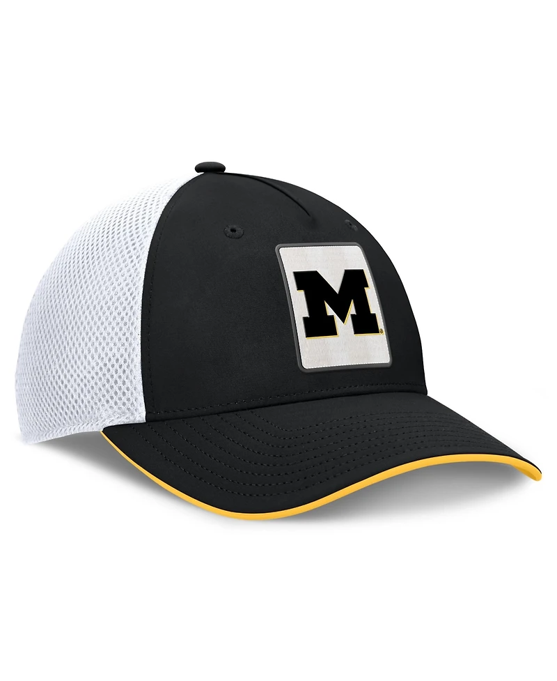 Fanatics Men's Black Michigan Wolverines 5-Panel Matter Flex Hat
