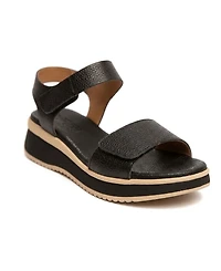 Menina Step Women's Napoli Flat Sandal