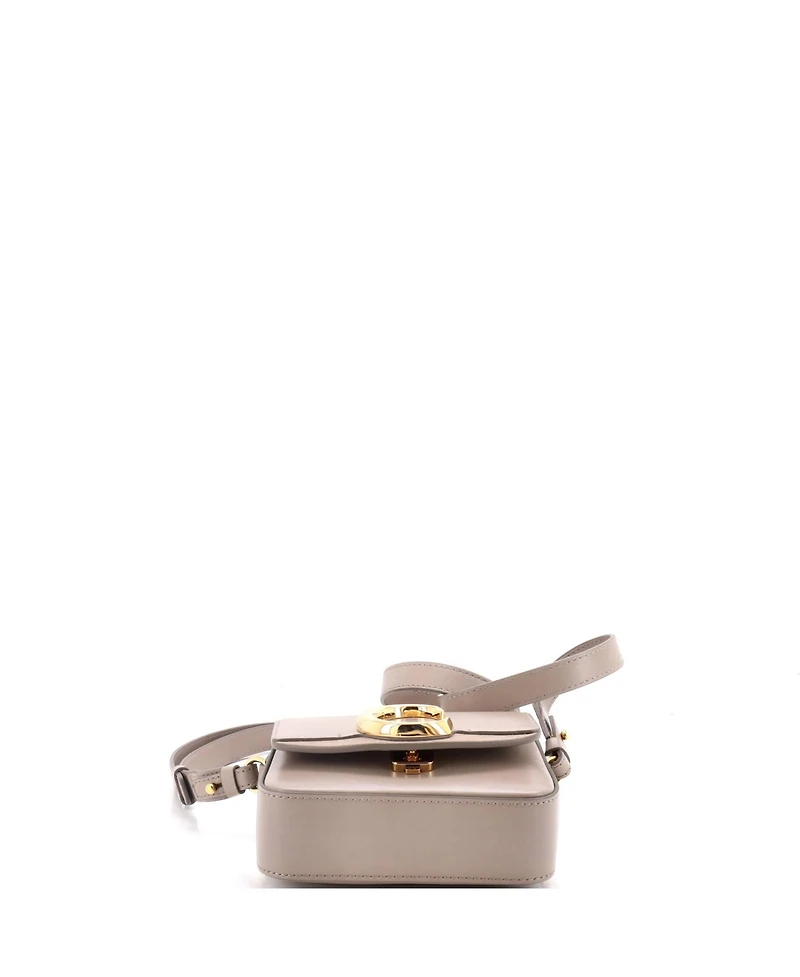 Pre-Owned Chloe Mini C Flap Bag Leather