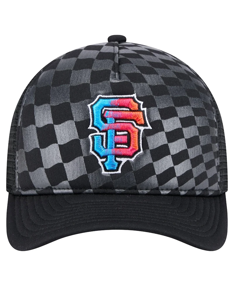 New Era Men's Black San Francisco Giants Gradient 9FORTY A-Frame M-Crown Trucker Adjustable Hat