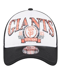 New Era Men's Black San Francisco Giants Distressed 9FORTY A-Frame Adjustable Trucker Hat