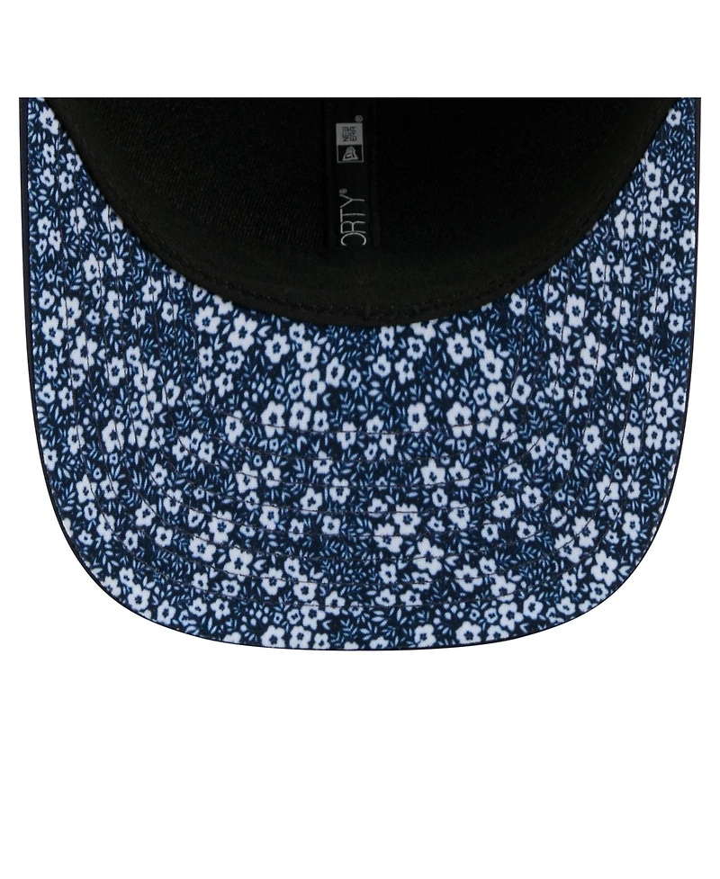 New Era Men's Navy Chicago Bears Floral 9FORTY M-Crown Trucker Adjustable Hat