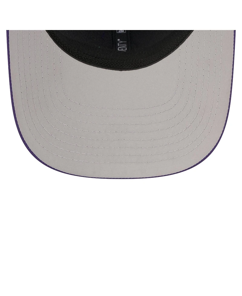 New Era Men's Purple Minnesota Vikings Micro Badge 9SEVENTY Adjustable Hat