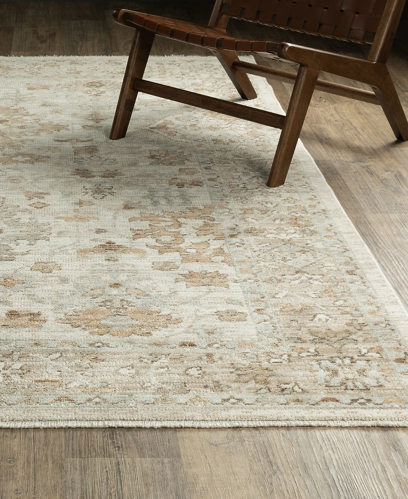 Oriental Weavers Lola LLA05 2'9"x5' Area Rug