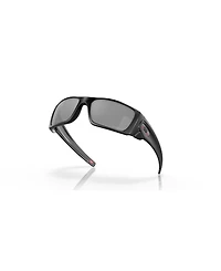 Oakley Men's Polarized Standard Issue Fuel Cell Tonal Thin Red Line Sunglasses, OO9096