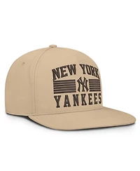 Nike Men's Khaki New York Yankees Desert Pro AeroBill Dri-fit Snapback Hat