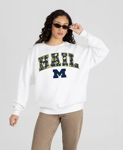 Gameday Couture Women's Michigan Wolverines Sweet Play Oversized Fleece Graphic Long-Sleeve Crewneck Sweatshirt