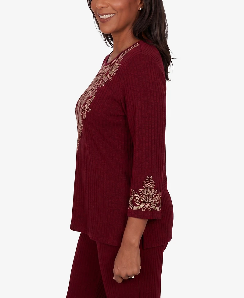 Alfred Dunner Petite 3/4-Sleeve Crewneck Side-Slit Top
