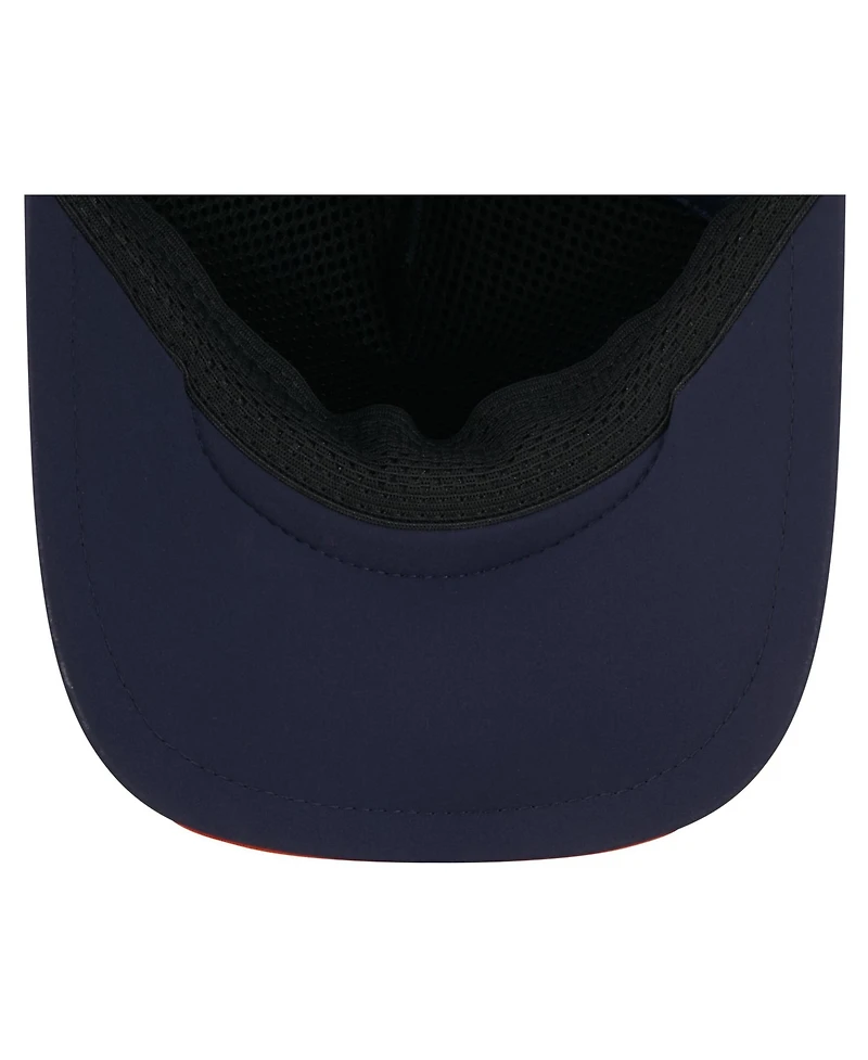 New Era Men's Navy Chicago Bears 2026 Sideline Alternate Apex 9FORTY Adjustable Trucker Hat