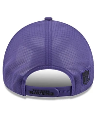 New Era Men's Purple Baltimore Ravens 2026 Sideline Apex 9FORTY Adjustable Trucker Hat