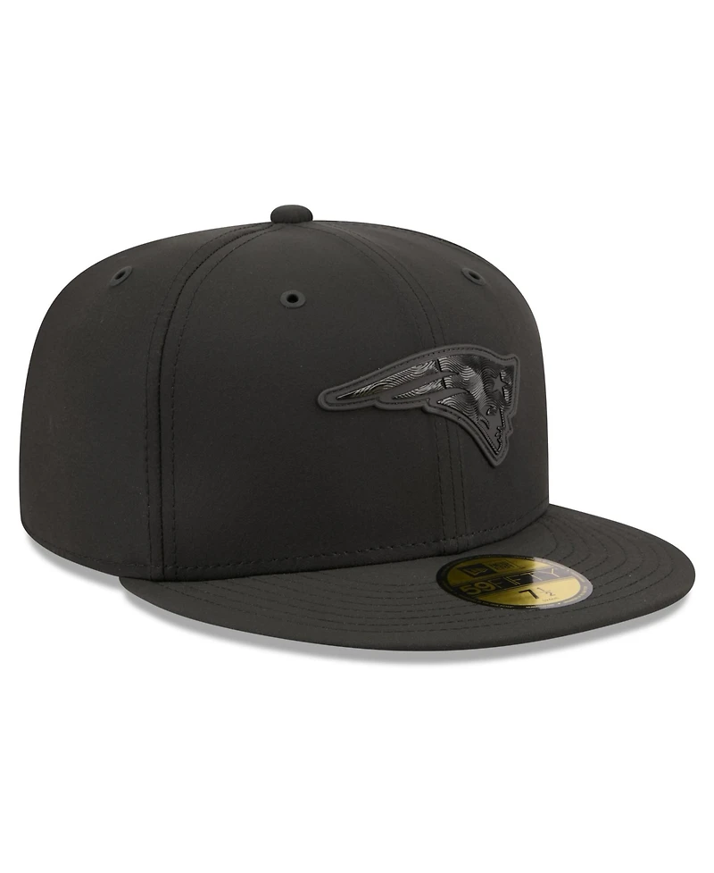 New Era Men's Black New England Patriots 2026 Sideline 59FIFTY Fitted Hat