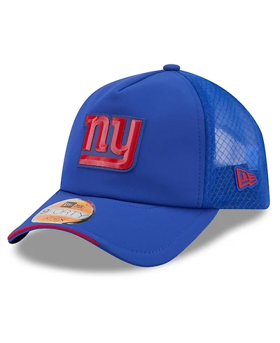 New Era Men's Royal New York Giants 2026 Sideline Apex 9FORTY Adjustable Trucker Hat