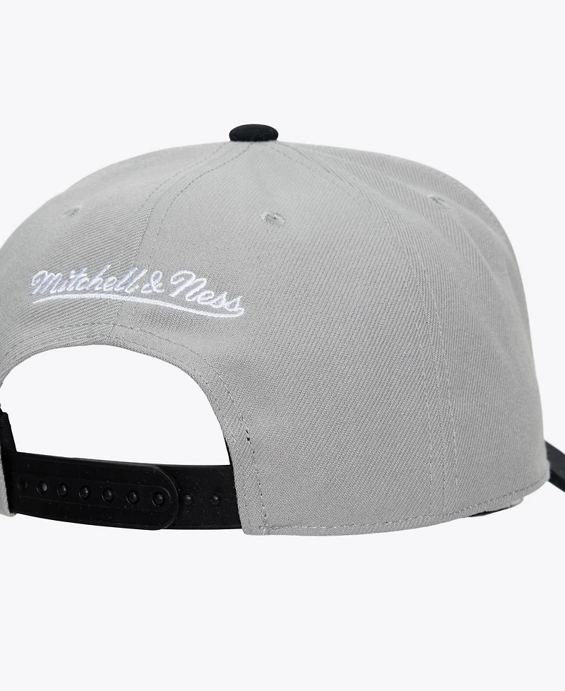 Mitchell & Ness Men's Gray Minnesota Timberwolves Legendary Home Pro Pinch Snapback Hat