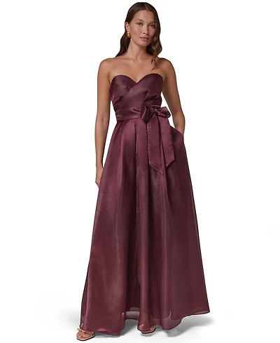 Donna Karan New York Petite Strapless Sweetheart Pleated Gown