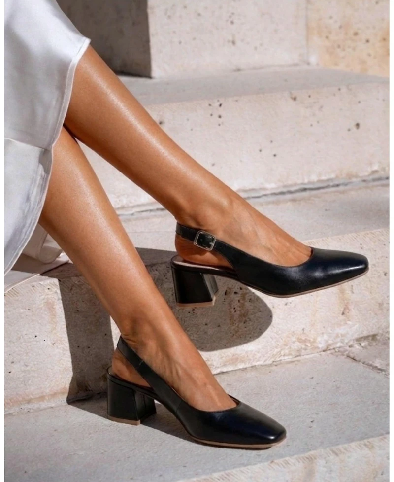 Menina Step Women's Pia Leather Slingback Pump