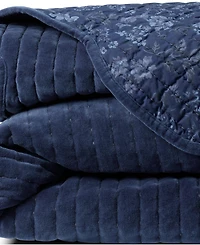 Lands' End Velvet Scallop Quilt