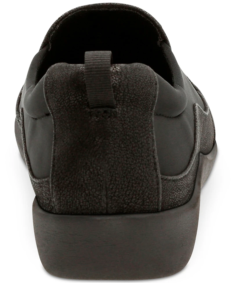 Clarks Women's Cloudsteppers Sillian Paz Flats