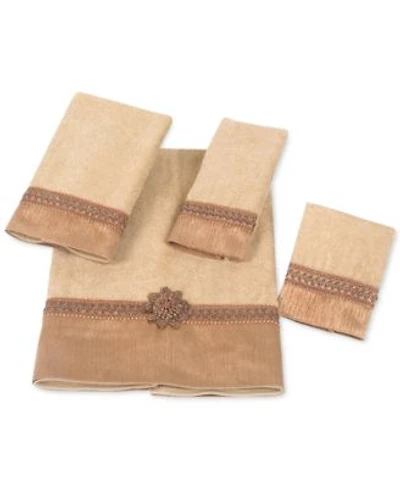 Avanti Braided Cuff Medallion Bath Towels