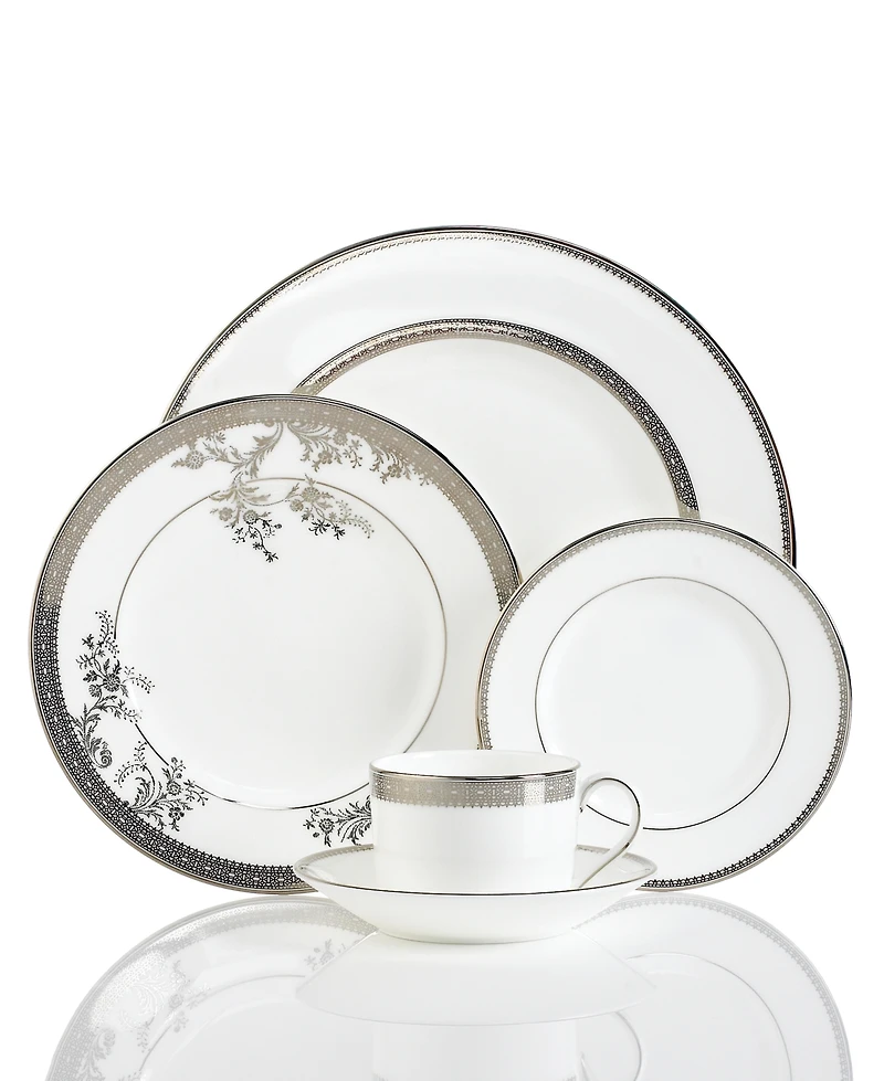 Vera Wang Wedgwood Dinnerware, Lace 5 Piece Place Setting