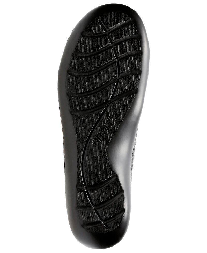 Clarks Collection Women's Ashland Effie Flats