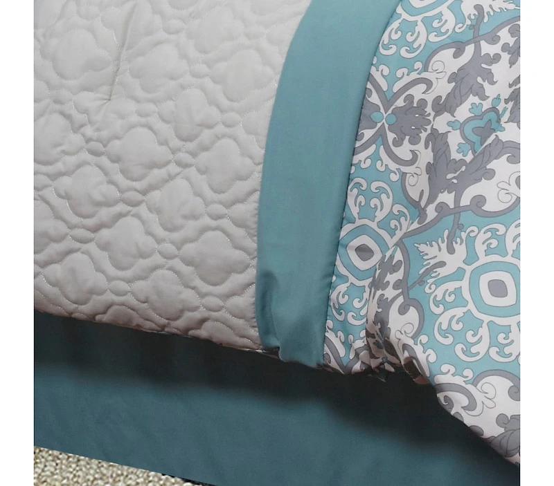 Stratford Park Reina 7 Pc Comforter Set