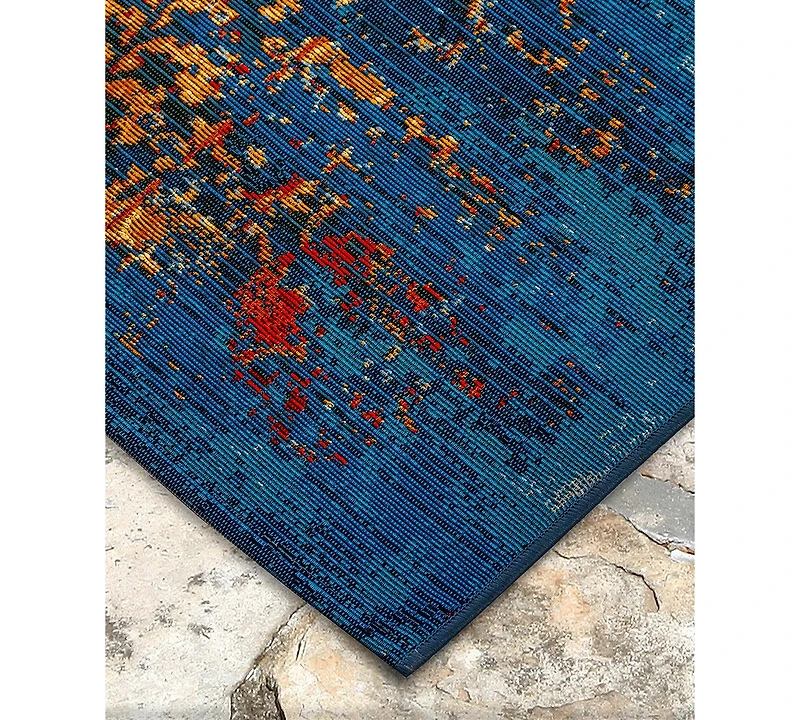 Liora Manne' Marina 8046 Suzanie Blue 3'3" x 4'11" Indoor/Outdoor Area Rug